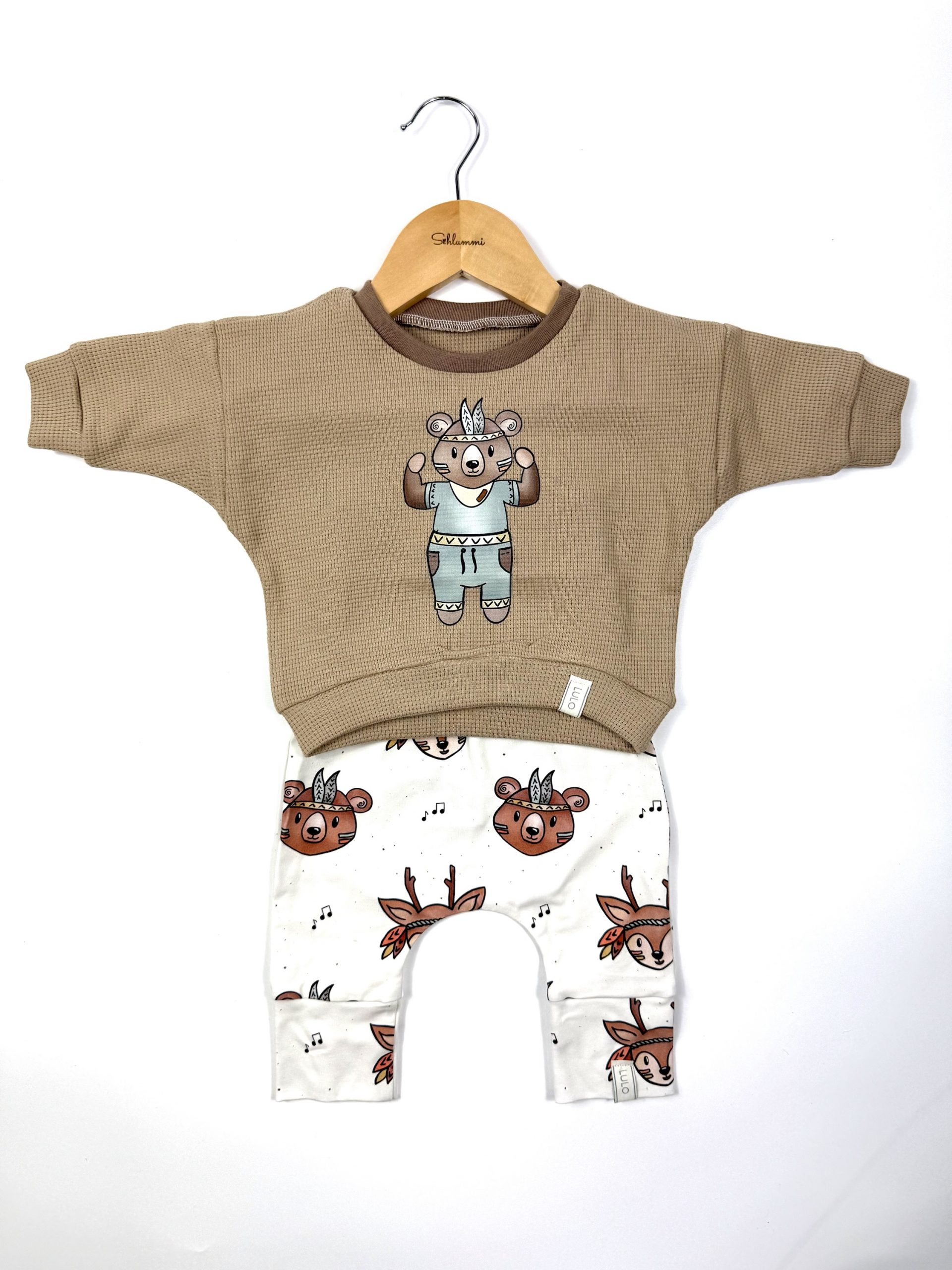 Schlummipullover Caramel Bär – Bild 2